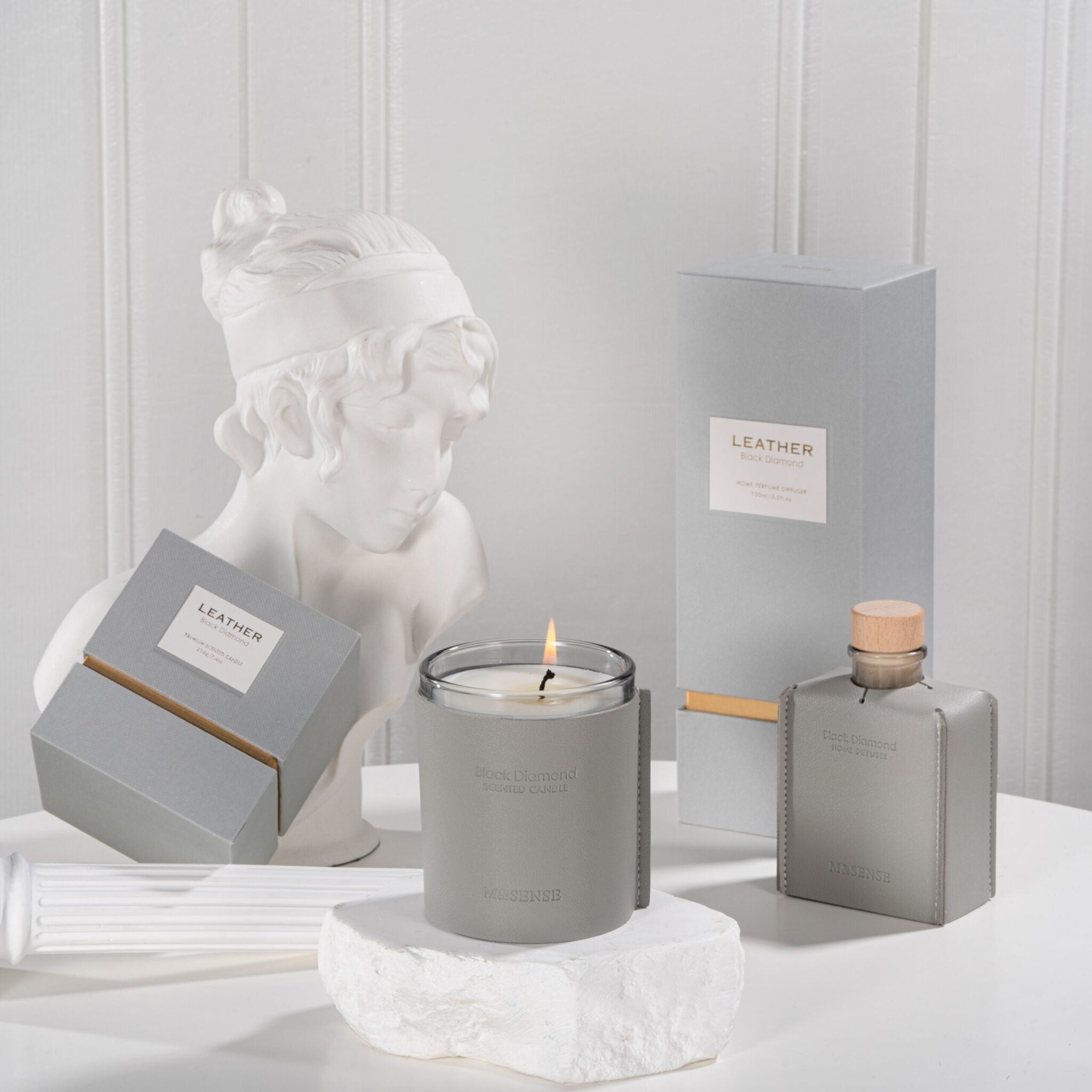 מפיץ ריח יוקרתי בצבע אפור- Black Diamond