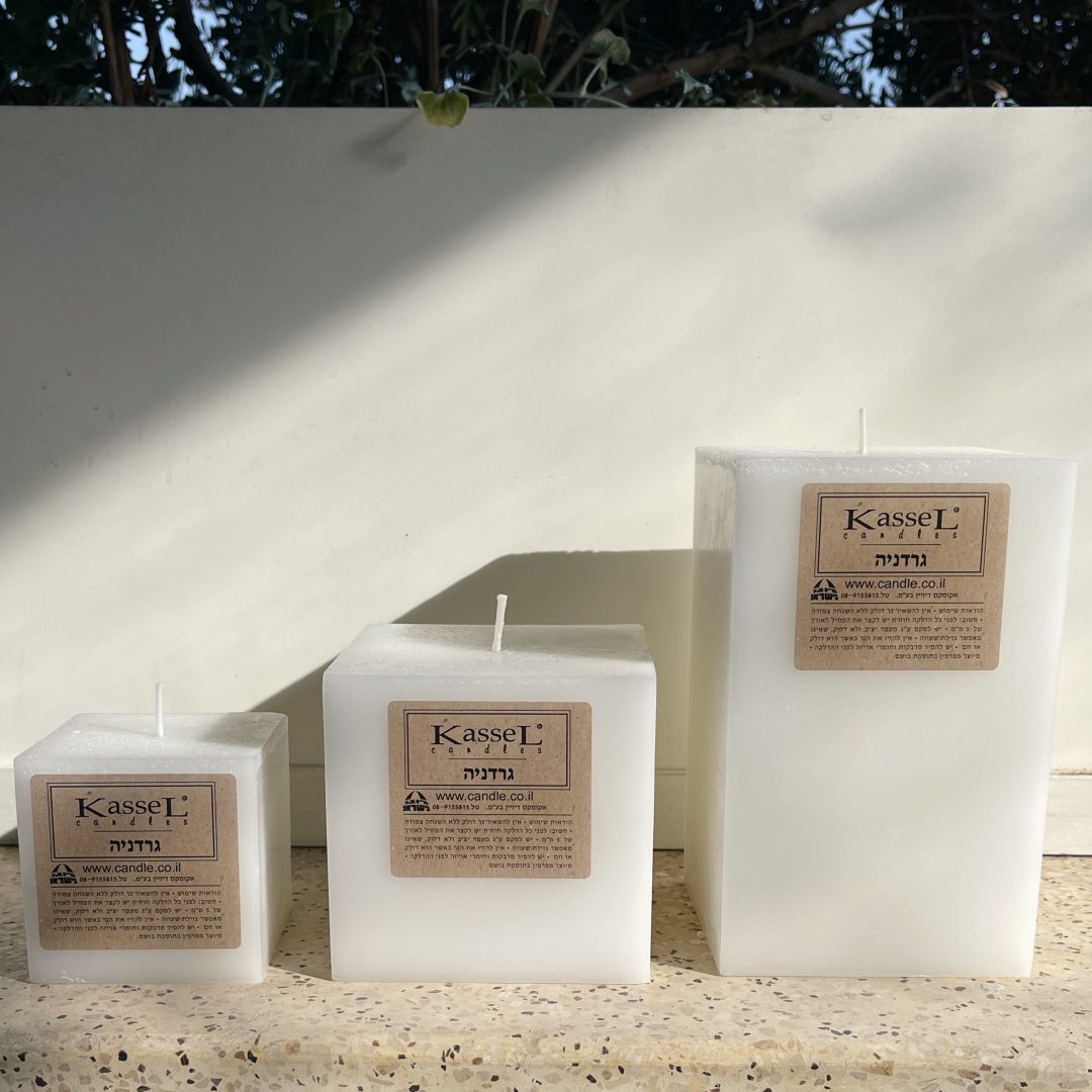 נר ריחני יצוק קסל- מרובע- 9X9X15 ס"מ