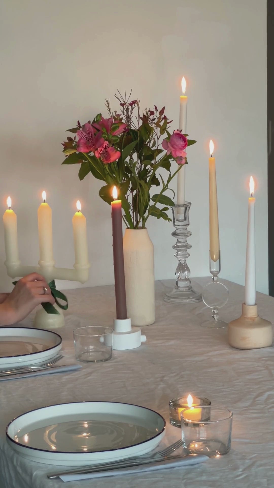 טעינת וידאו: נר קישוט דקורטיבי- 3 קנים